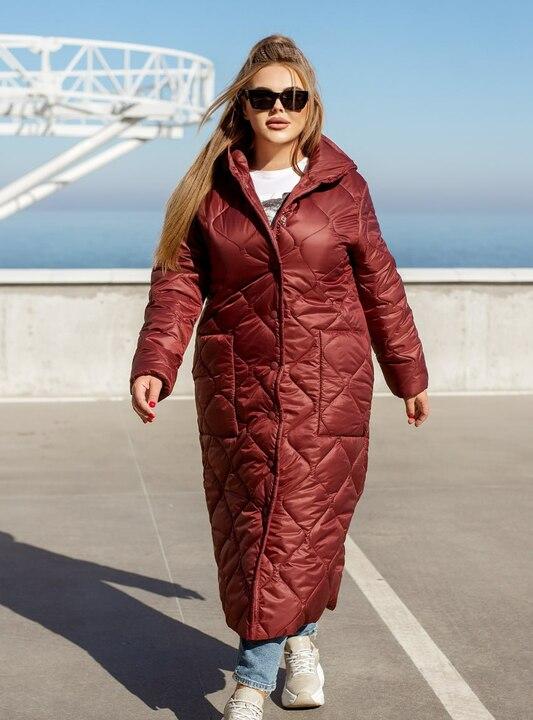 Куртка женская длинная стёганая из плащевки Лаке с капюшоном и утеплителем синтепон 200 осенне-зимняя