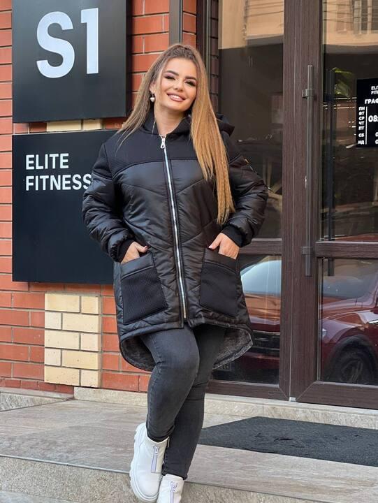 Куртка женская удлинённая из водоотталкивающей плащевки на синтепоне 200 г/м² с капюшоном зимняя