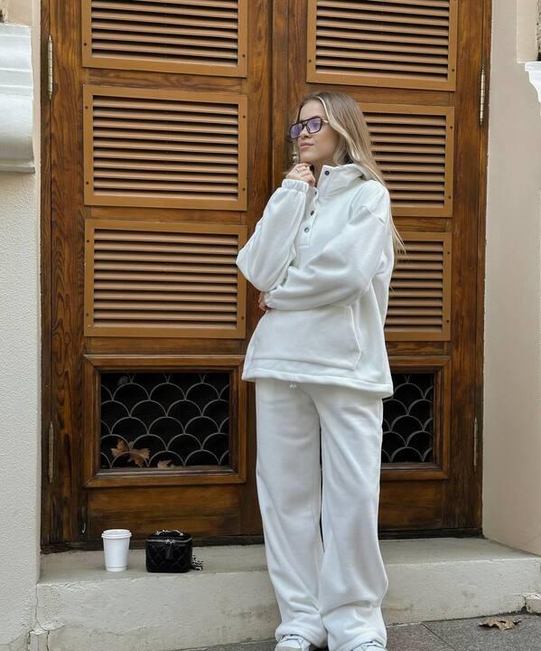 Костюм-двойка женский утеплённый из двустороннего флиса с высоким воротником на кнопках осенне-зимний