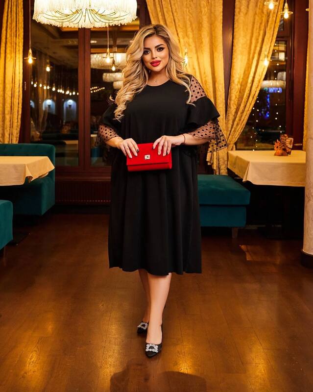 Платье-трапеция женское из креп дайвинга с рукавами из флокированной сетки с воланами осеннее зимнее