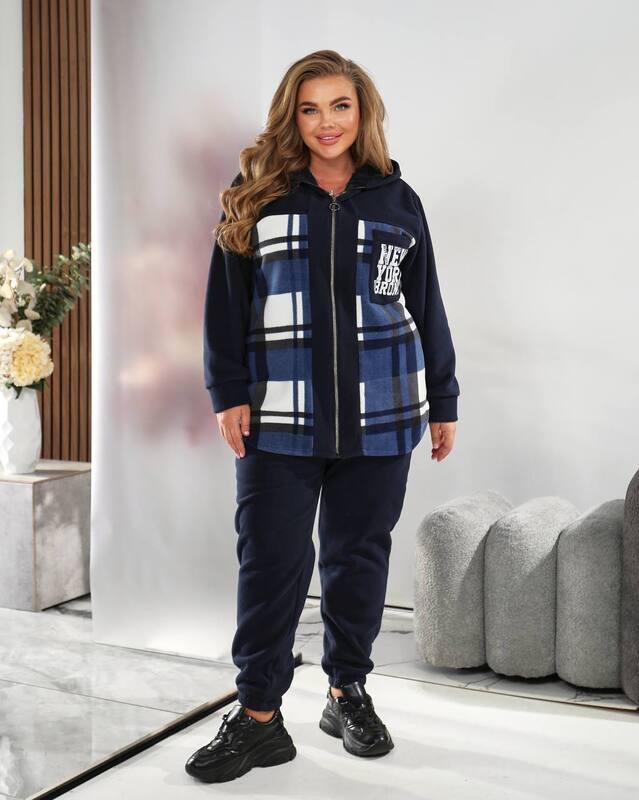 Женский спортивный костюм-двойка из тёплого флиса с капюшоном и принтом в клетку осенний зимний
