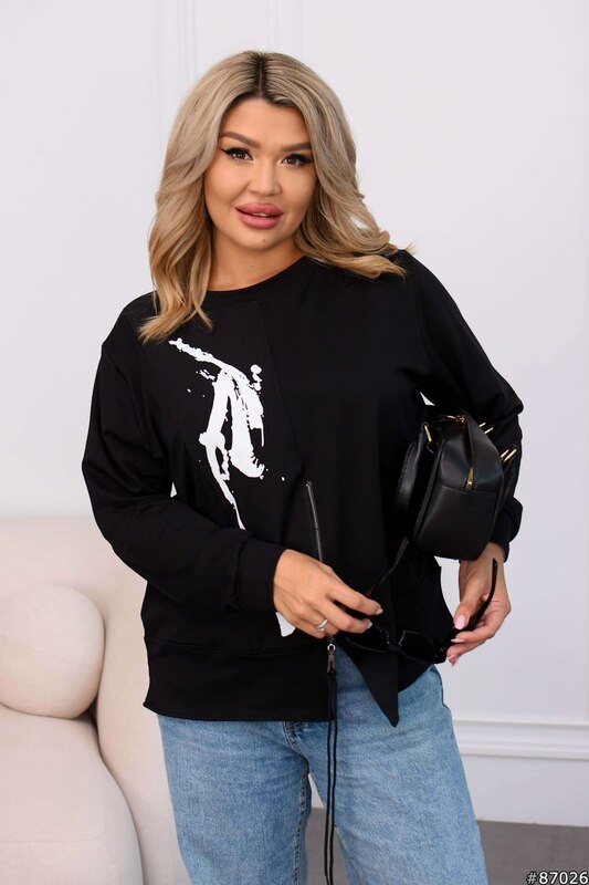 Свитшот женский черный из двунитки с декоративной вставкой и молнией осенне-зимний