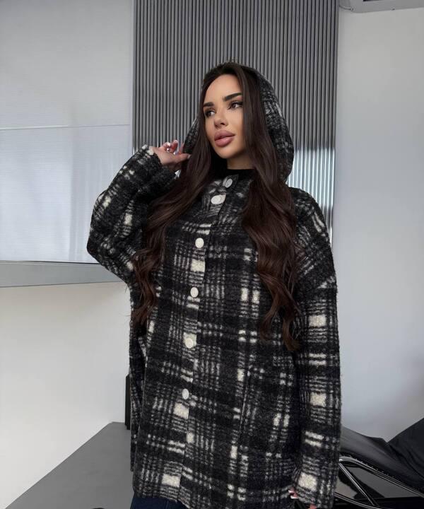 Кардиган женский шерстяной букле с капюшоном и пуговицами в крупную клетку осенне-зимний