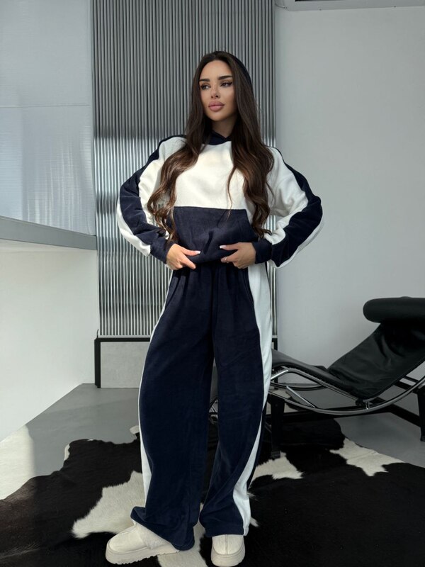 Спортивный костюм-двойка женский утепленный из турецкого флиса Polar с капюшоном и брюками палаццо осенне-зимний