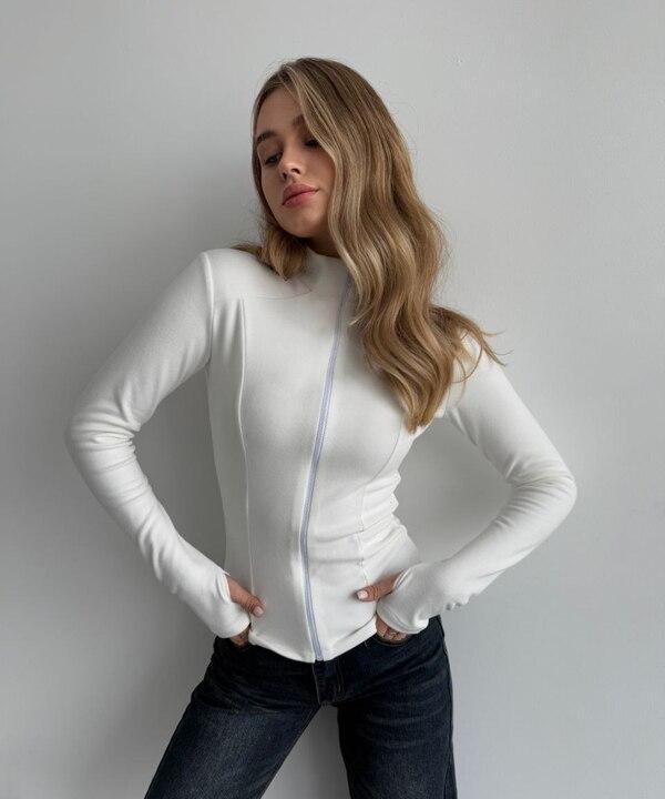 Термокофта женская приталенного кроя на молнии из ткани пума осенне-зимняя