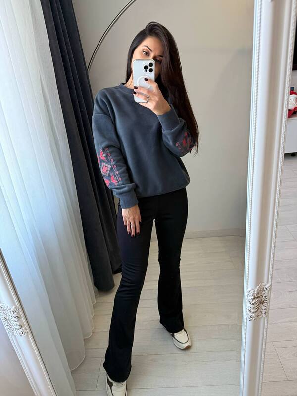 Костюм-двойка женский из двустороннего флиса Polar и дайвинга на флисе с вышивкой осенне-зимний