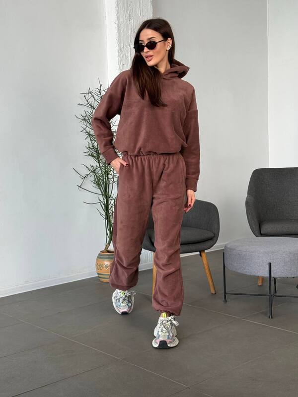 Спортивний костюм