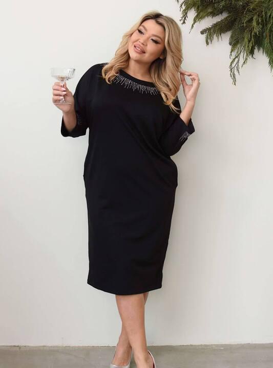 Платье женское трикотажное прямого силуэта осеннее зимнее