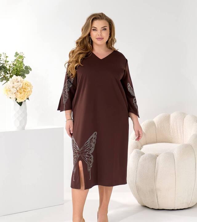 Платье женское итальянский трикотаж миди трапеция с декоративным принтом и разрезом осеннее зимнее