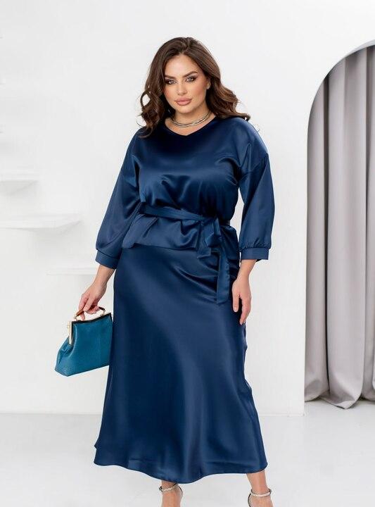 Костюм женский шелковый скарлет