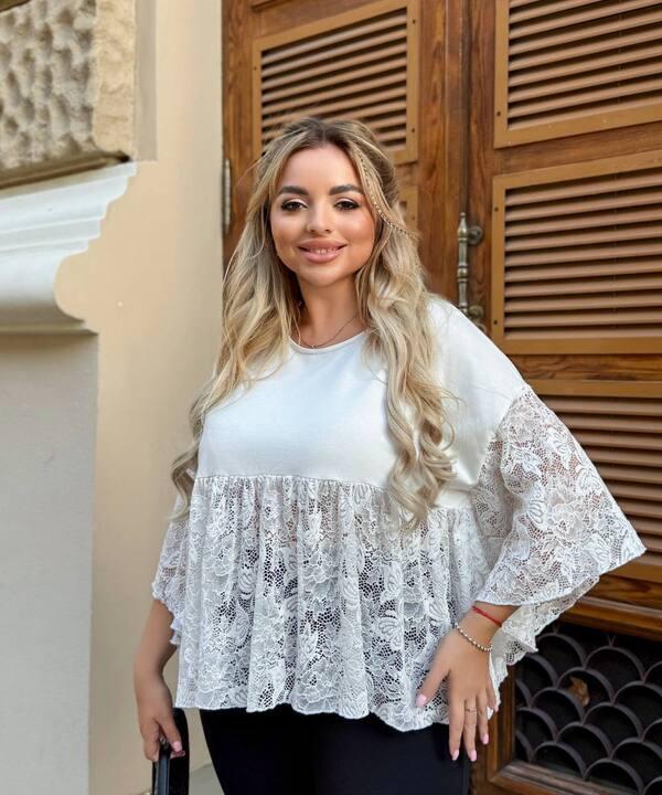 Блуза женская свободного кроя из кулира с кружевной вставкой осенний зимний