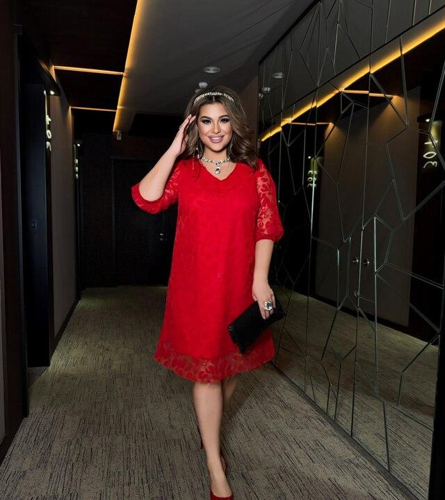 Платье женское трапеция свободного кроя кружевное с V-образным вырезом осенне-зимнее Size+