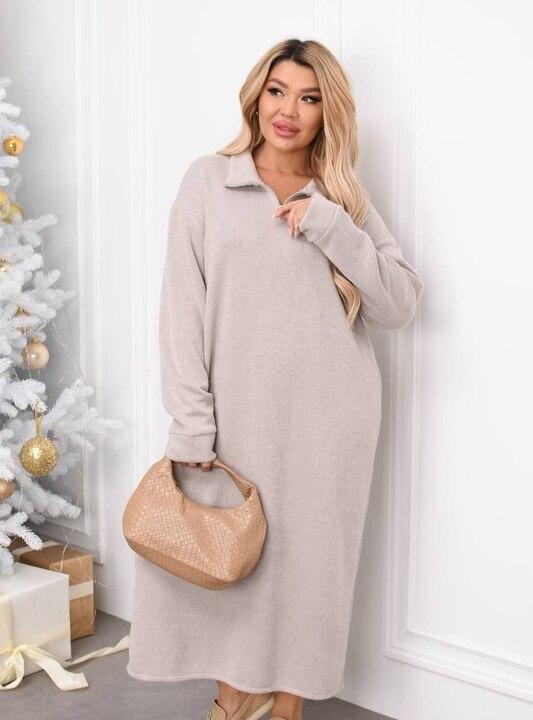 Платье-свитер женское из итальянской вязки миди с воротником-стойкой на молнии зимнее