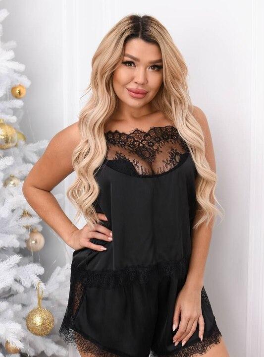 Пижама женская из шелка Армани: майка на бретелях и шорты с кружевным декором летняя