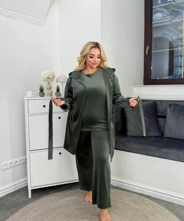 Домашний комплект женский из велюра тройка пижамный: халат на запах с поясом футболка и широкие штаны уютный