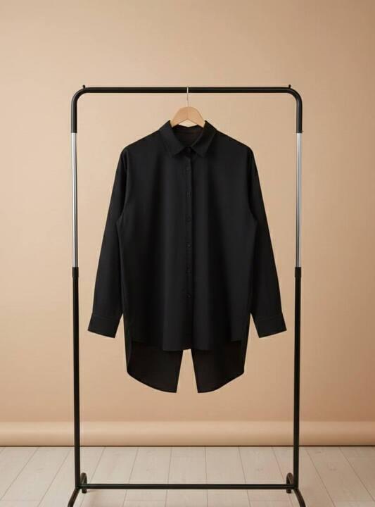 Сорочка женская из софта оверсайз на пуговицах с разрезом по спинке демисезонная