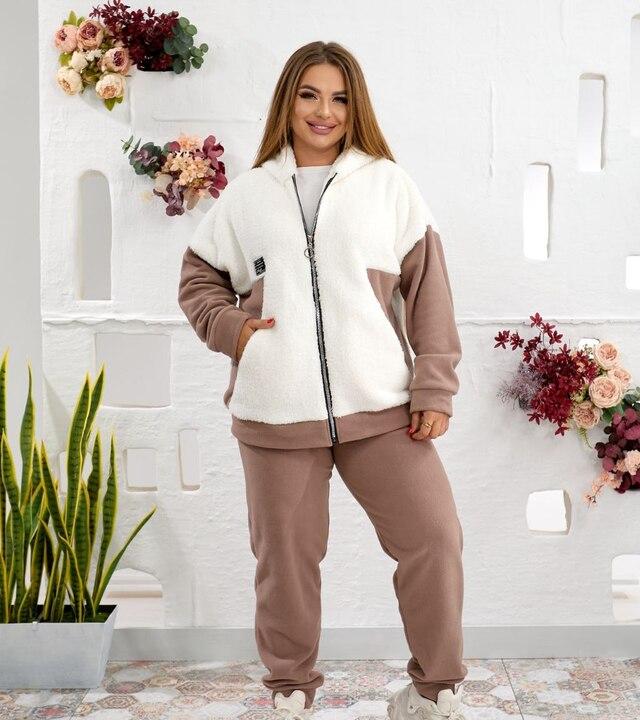 Спортивний костюм із поєднання полар-флісу та махри тедді — це максимальний комфорт і тепло в холодну пору року.