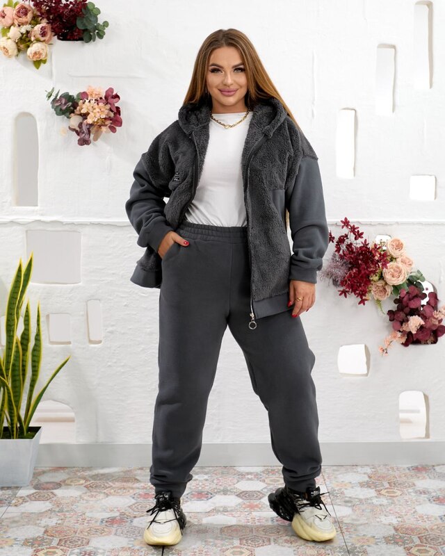 Спортивний костюм