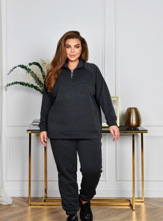 Спортивный костюм женский из трехнитки с начесом утепленный оверсайз с худи и джоггерами зимний