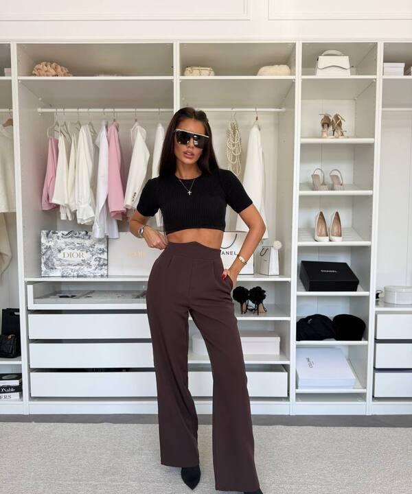 Брюки женские из костюмной ткани палаццо с высокой посадкой и оригинальным поясом демисезонные