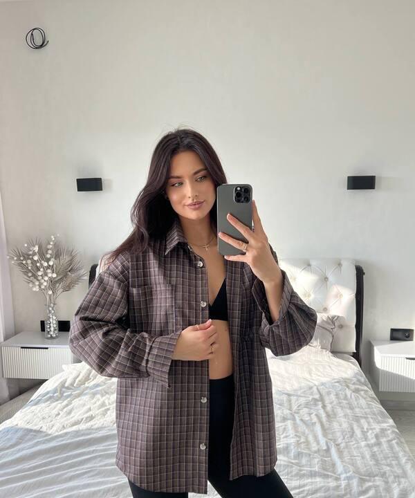 Рубашка женская фланелевая из хлопка и полиэстера оверсайз в клетку демисезонная