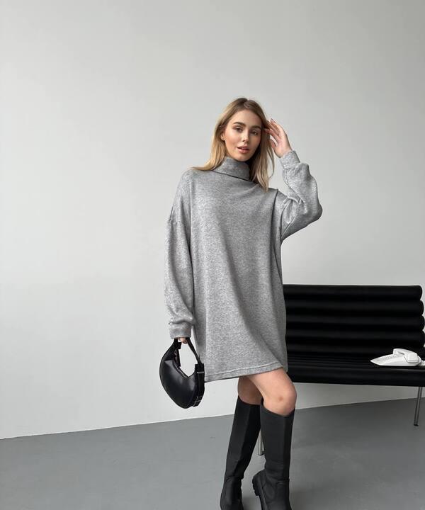 Платье-свитер женское из турецкой двусторонней ангоры оверсайз с длинными рукавами весеннее