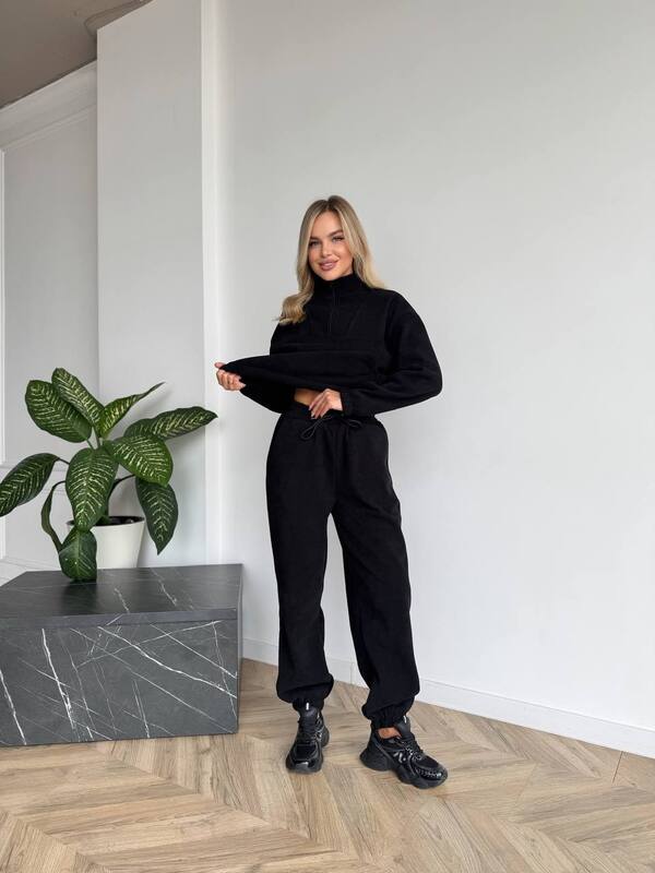 Спортивний костюм