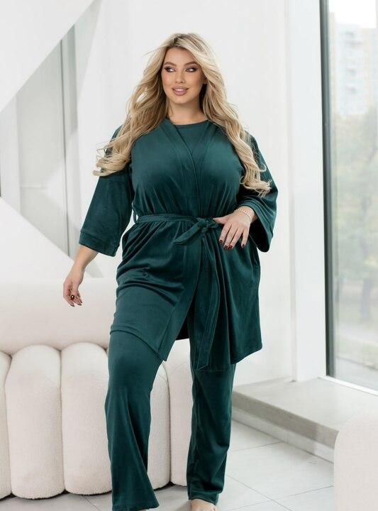 Домашний костюм-тройка женский велюровый из шёлковистого хлопкового велюра: халат с поясом, футболка и брюки-джогеры весенний