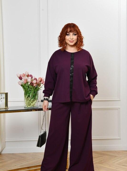 Костюм женский из креп-стретч: блуза оверсайз с декоративной планкой и брюки-палаццо