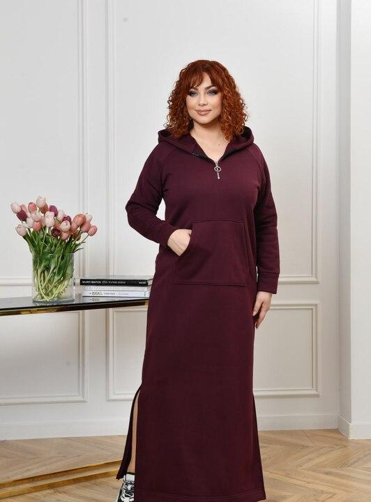 Платье-худи женское из трёхнитки на флисе с капюшоном и молнией с карманом кенгуру с боковыми разрезами зимнее