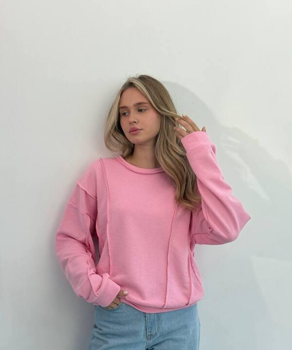 Свитшот женский из футера тринитка петля свободного кроя с круглым вырезом и спущенной линией плеча весенний