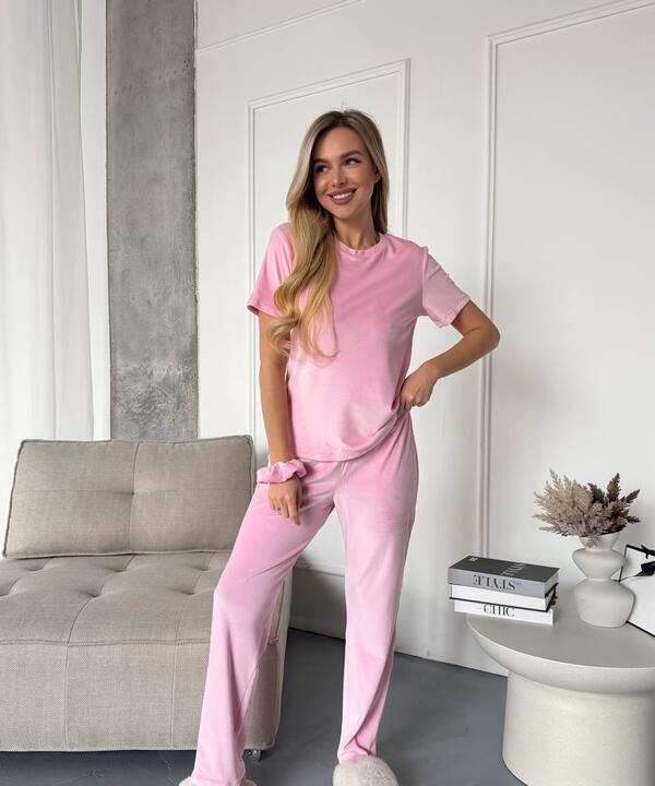 Домашний костюм-тройка женский велюровый: топ, штаны и шорты весенний