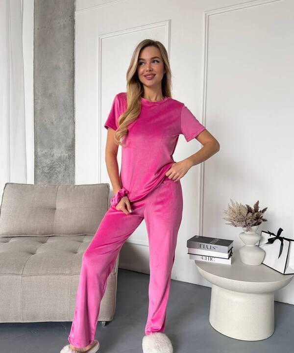 Домашний костюм-тройка женский велюровый: топ, штаны и шорты весенний