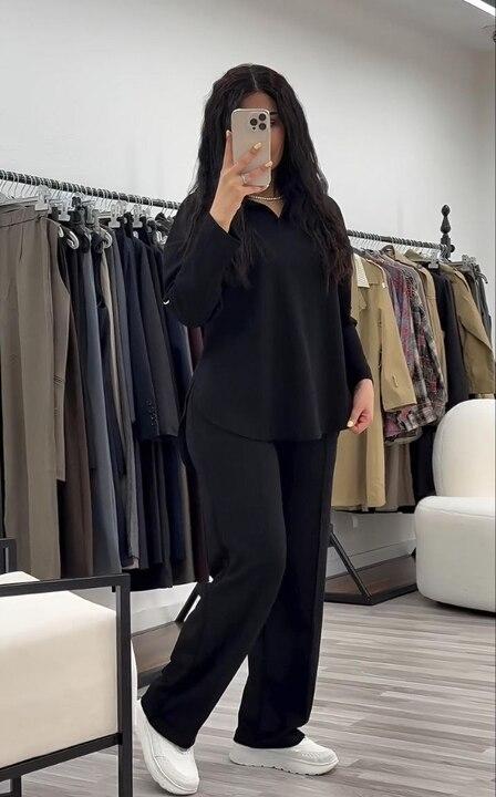 Костюм-двойка женский из двунитки: свободная рубашка с V-образным вырезом и прямые брюки весенний