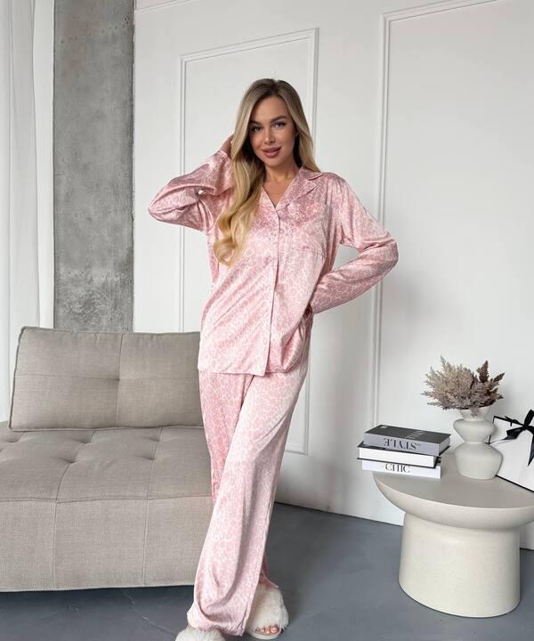 Пижама-двойка женская из шелка рубашка и брюки с принтом на пуговицах весенняя
