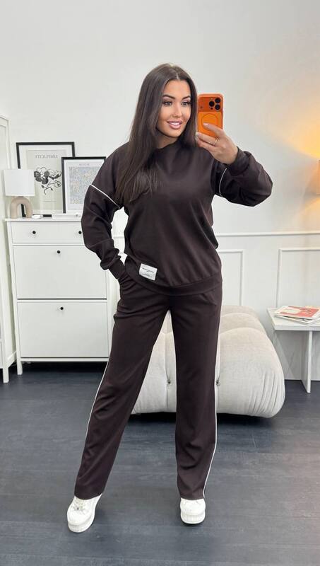 Спортивний костюм