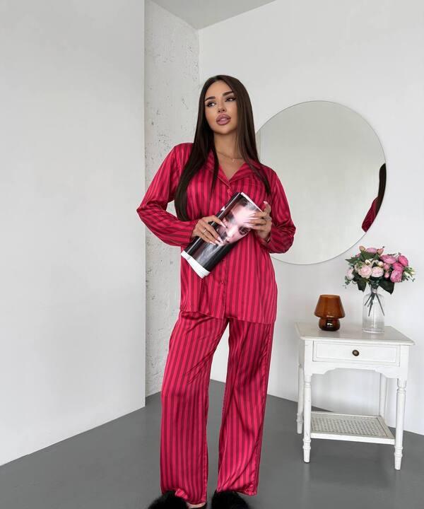 Пижама женская из шелка рубашка на пуговицах и брюки в полоску демисезонная