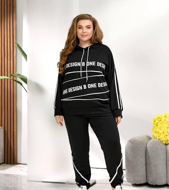 Прогулочный костюм-двойка женский из двунитки: худи с капюшоном и джоггеры с лампасами с надписью оверсайз весенний