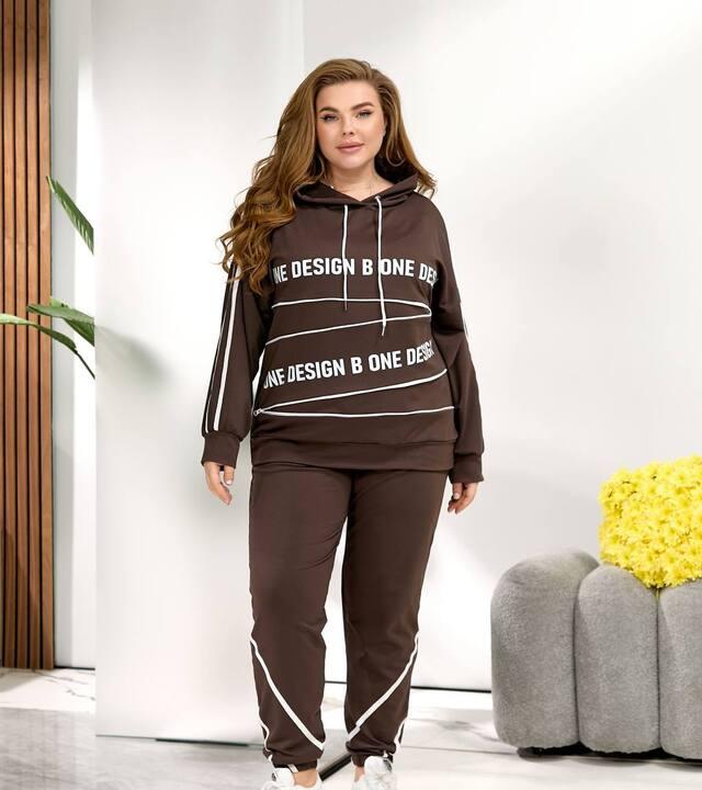 Прогулочный костюм-двойка женский из двунитки: худи с капюшоном и джоггеры с лампасами с надписью оверсайз весенний