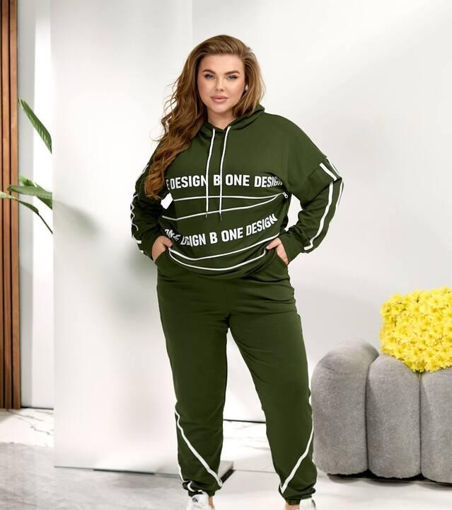Прогулочный костюм-двойка женский из двунитки: худи с капюшоном и джоггеры с лампасами и надписью оверсайз весенний