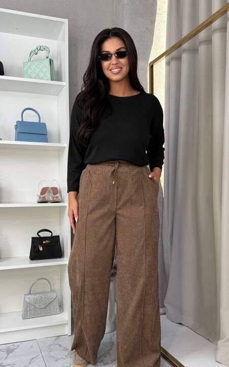 Брюки женские хлопковые из микровельвета прямого кроя с высокой посадкой демисезонные