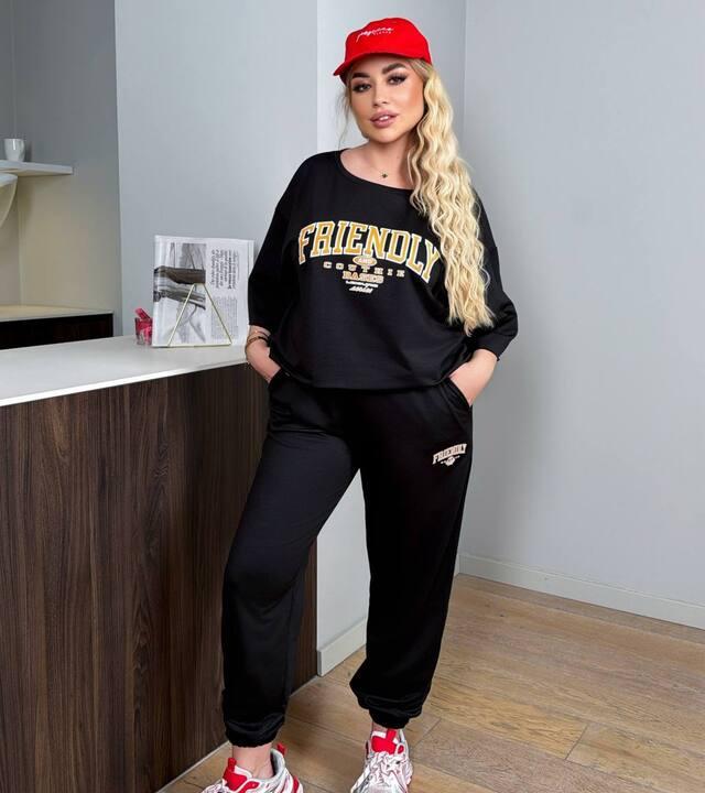 Спортивный костюм женский из двунитки с футболкой оверсайз и джоггерами с высокой посадкой демисезонный