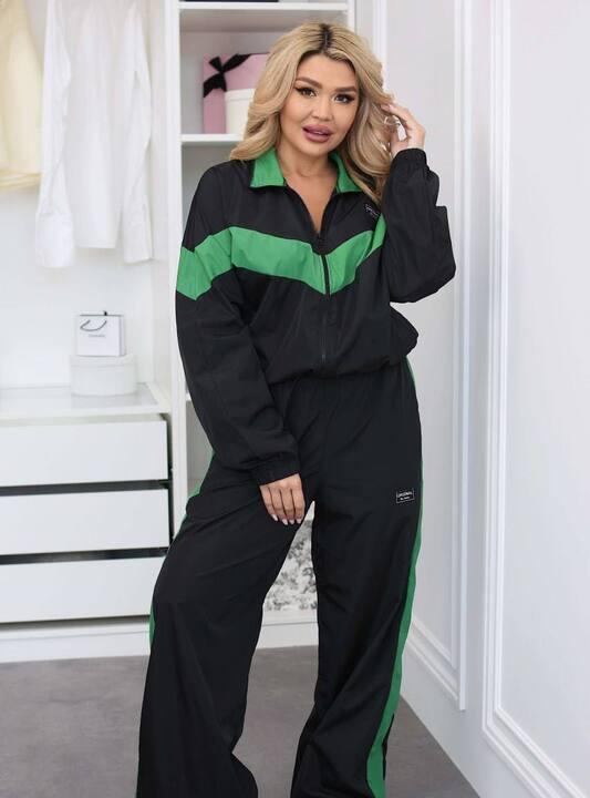 Спортивный костюм женский из полиэстера с кофтой на молнии и свободными брюками оверсайз демисезонный