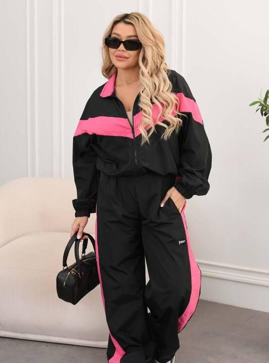 Спортивный костюм женский из полиэстера с кофтой на молнии и свободными брюками оверсайз демисезонный