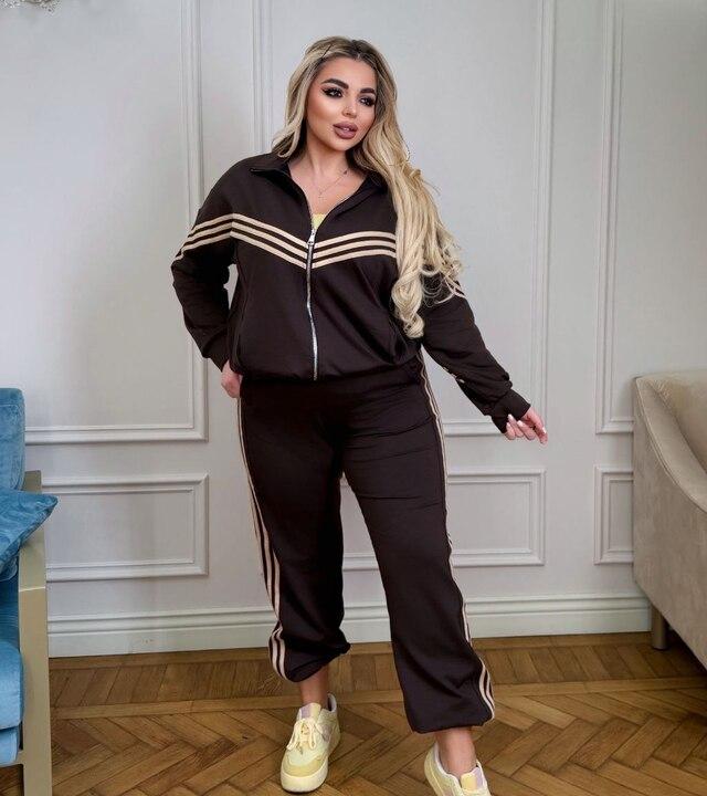 Спортивный костюм-двойка женский из двунитки оверсайз с кофтой на молнии и брюками с высокой посадкой демисезонный