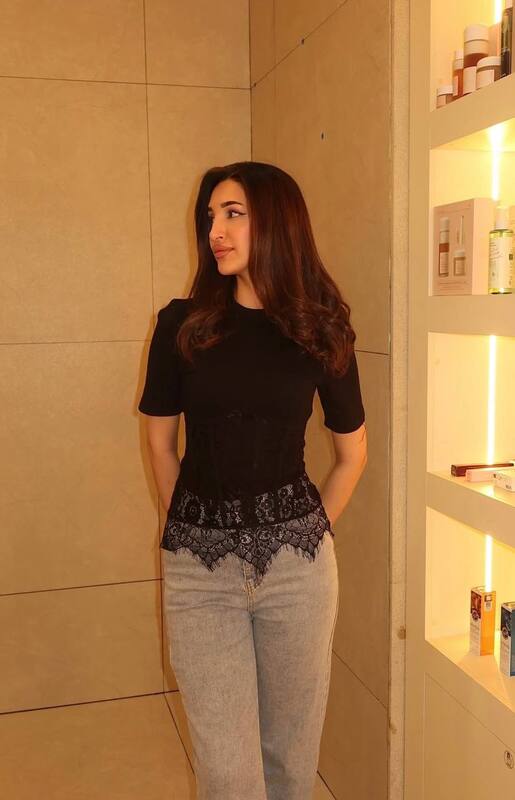 Корсетна кофтинка