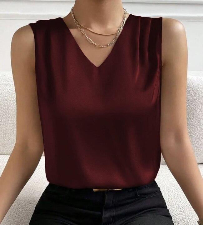 Блуза женская из итальянского шелка без рукавов с V образным вырезом свободного прямого кроя демисезонная