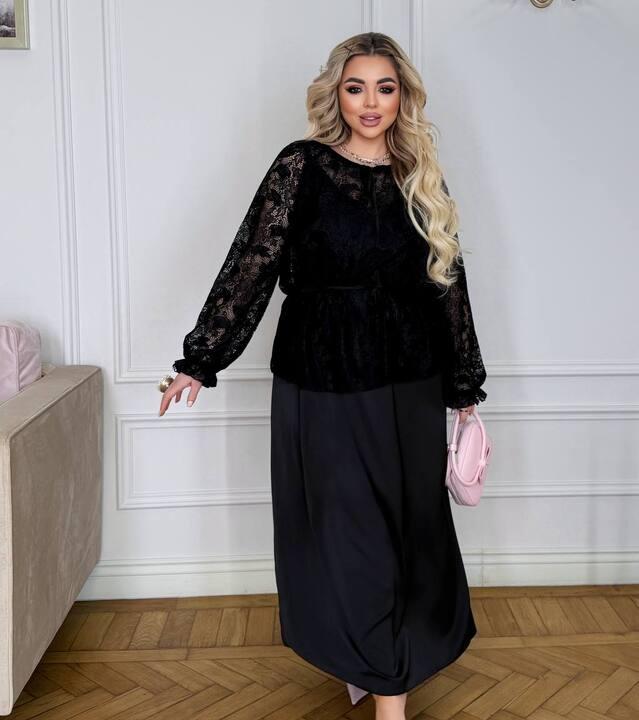 Платье-двойка женское из шелка дабл и кружева свободного кроя с объемными рукавами макси весеннее