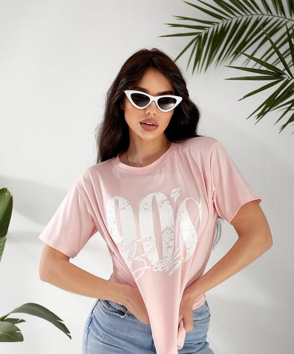 Футболка женская из кулира с принтом и свободным кроем весенняя