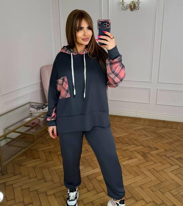 Спортивный костюм женский из двунитки с худи свободного кроя и джогерами с высокой посадкой с контрастными вставками демисезонный